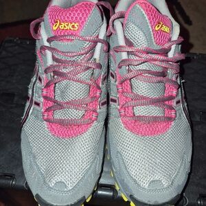 ASICS Women's Gray and Pink Mesh Lace-Up Running Sneakers